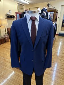 Read more about the article Homecoming 101: Stylish Formal Wear Options